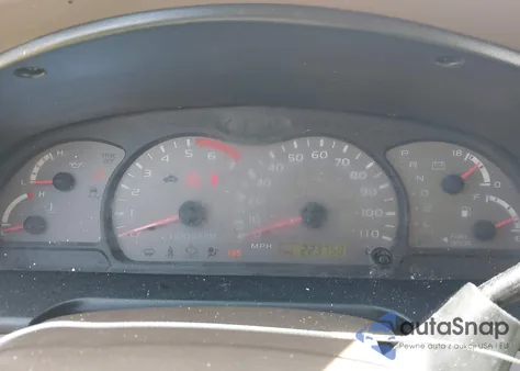 2004 Toyota Sequoia Sr5 V8 z USA, uszkodzony, nr VIN 5TDZT34A34S210050